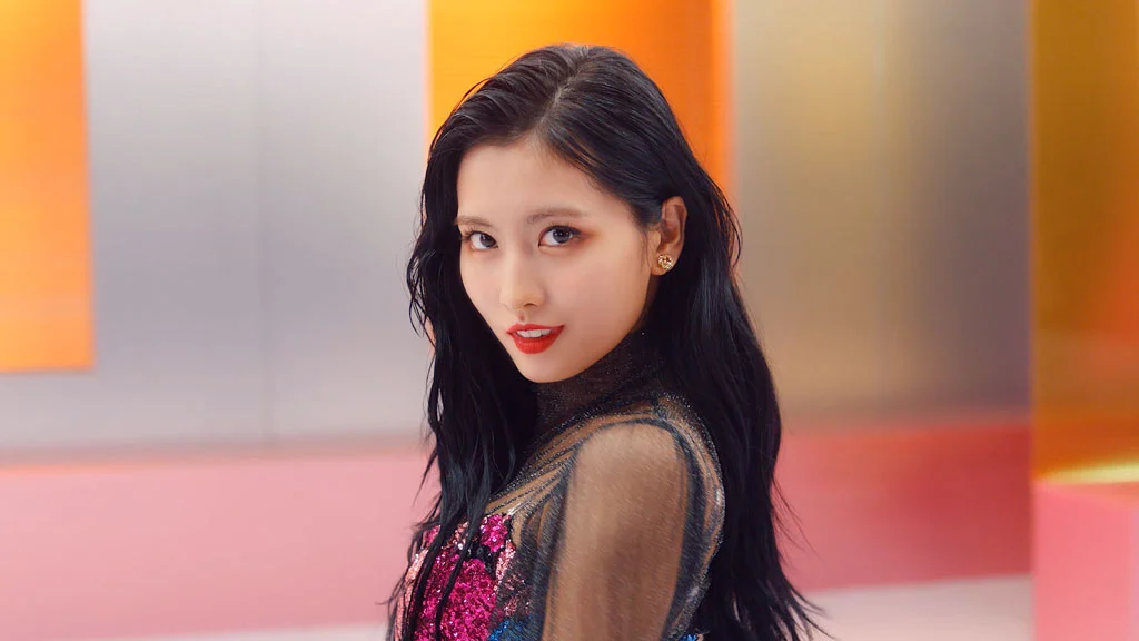 TWICE – Fake & True 4K 2160P [Bugs MP4 702.9MB]-蓝光演唱会资源网