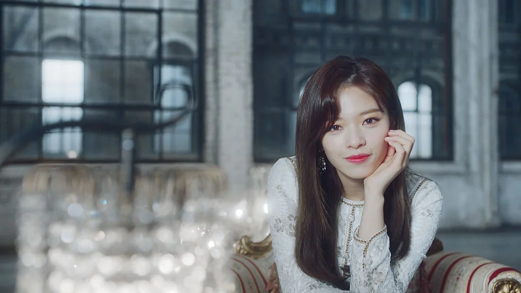 图片[2]-Twice – More & More 4K 2160P [Bugs MP4 1.34GB]-蓝光演唱会资源网
