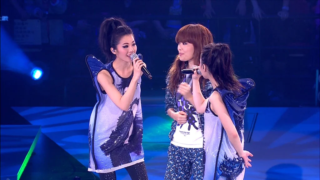 图片[4]-Twins 人人弹起演唱会 Twins Live Karaoke 2010 MBluRay 1080p DTS 2Audio x264《BDrip MKV 15.8G》-蓝光演唱会资源网
