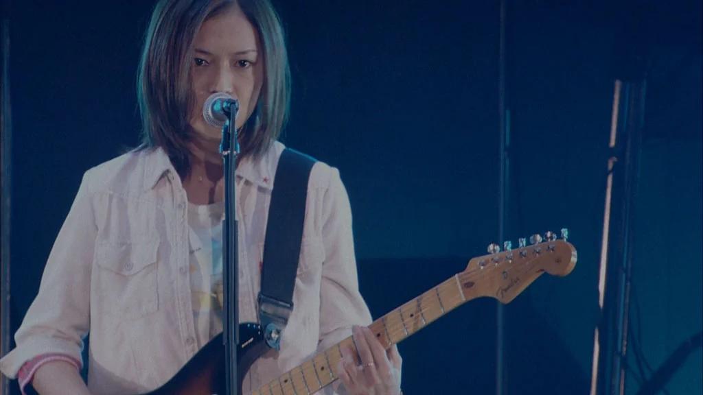 吉冈唯 YUI 4th Tour 2010~HOTEL HOLIDAYS IN THE SUN《BDISO 33.4G》-蓝光演唱会资源网