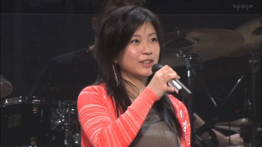 图片[4]-宇多田光 珍藏版 2004 日本武道馆演唱会 Utada Hikaru BudoKan 2004《HDTV TS 20G》-蓝光演唱会资源网