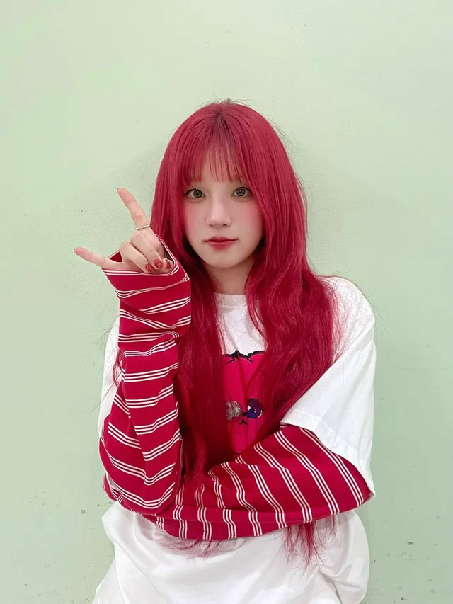 YUQI 2024 FAN SHOWCASE \’YUQ1\’ [WEB-DL MP4 2.72GB]-蓝光演唱会资源网