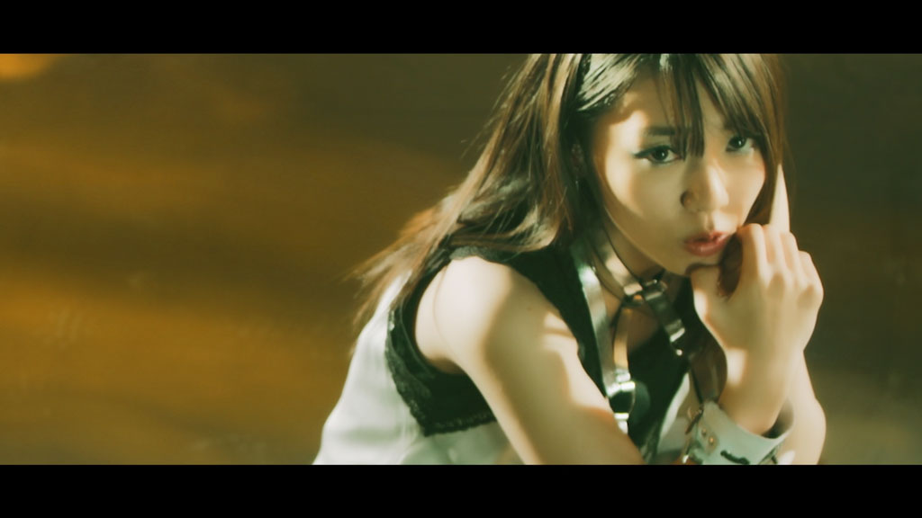 图片[2]-YURI – Into You 4K 1080P [Bugs MP4 1.09GB]-蓝光演唱会资源网