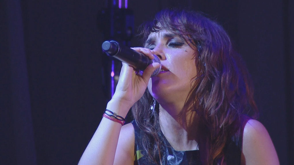 图片[3]-法国女爵士歌手 Zaz Paris Encore! 2015《BDMV 16.6G》-蓝光演唱会资源网