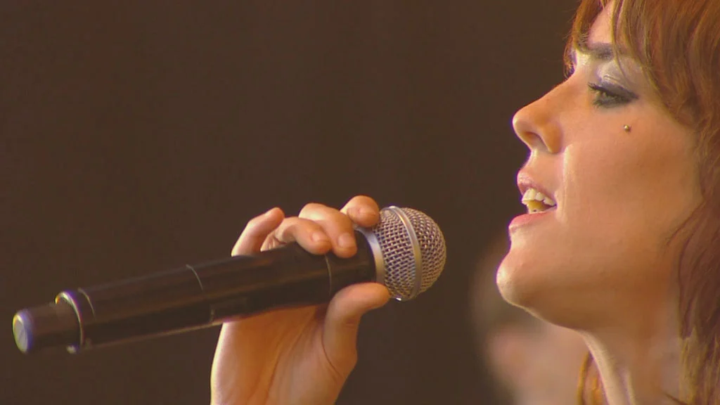 图片[5]-法国女爵士歌手 Zaz Paris Encore! 2015《BDMV 16.6G》-蓝光演唱会资源网