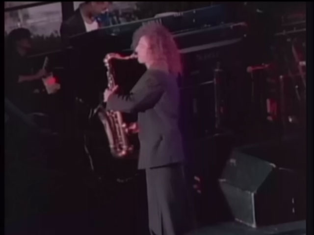 图片[4]-Kenny G Live 1989 [BMG版] [DVD ISO 3.03GB]-蓝光演唱会资源网