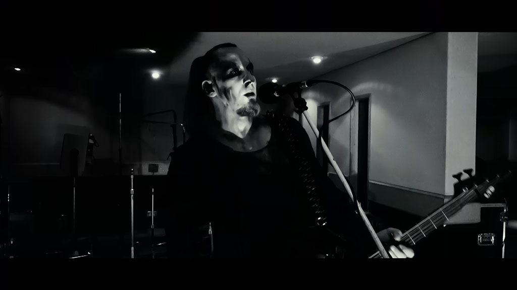 图片[2]-巨兽乐队 Behemoth – I Loved You at Your Darkest 2020 [BDMV 4.7GB]-蓝光演唱会资源网