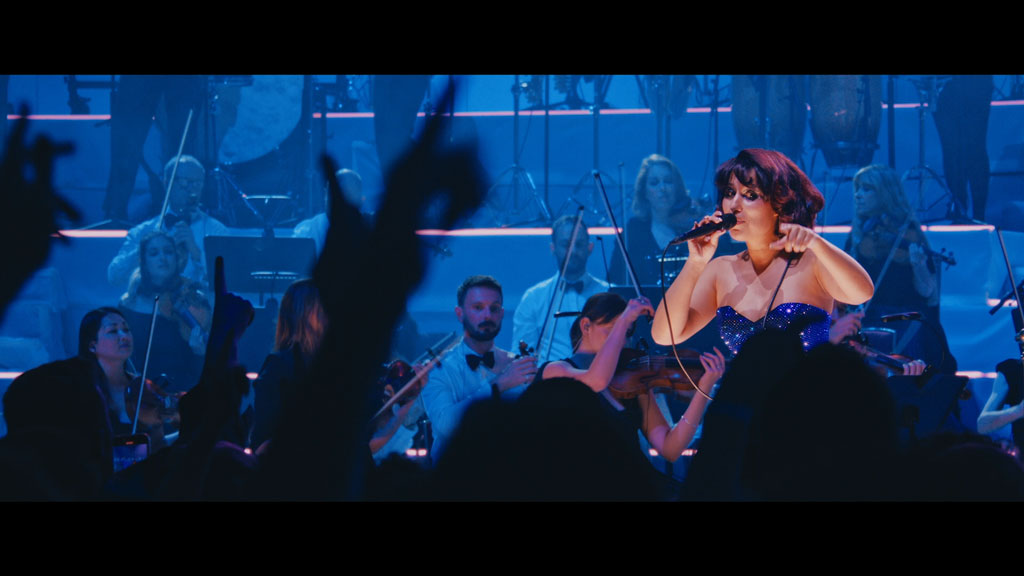图片[5]-蕾伊 Raye – My 21st Century Symphony Live At The Albert Hall 2024 [BDMV 19.5GB]-蓝光演唱会资源网