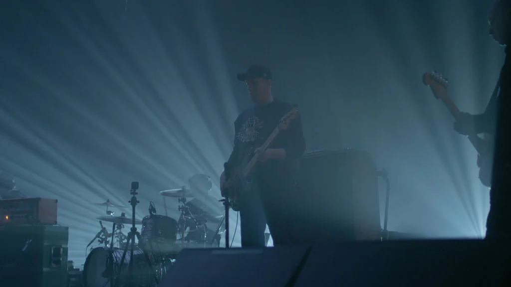 图片[3]-魔怪 摇滚乐队 Mogwai – As The Love Continues Live At Tramway Glasgow 2021 [BDISO 22.7GB]-蓝光演唱会资源网
