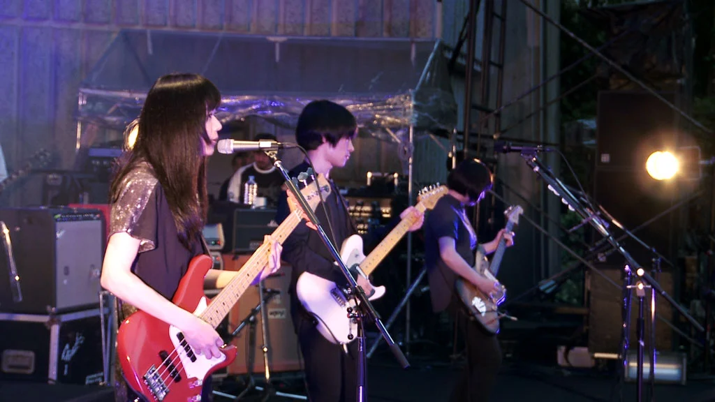 图片[3]-Base Ball Bear – Hibiya Non Fiction V ～LIVE BY THE C2～ 日比谷ノンフィクションⅤ ～LIVE BY THE C2～ 2016 [BDMV 35.6GB]-蓝光演唱会资源网