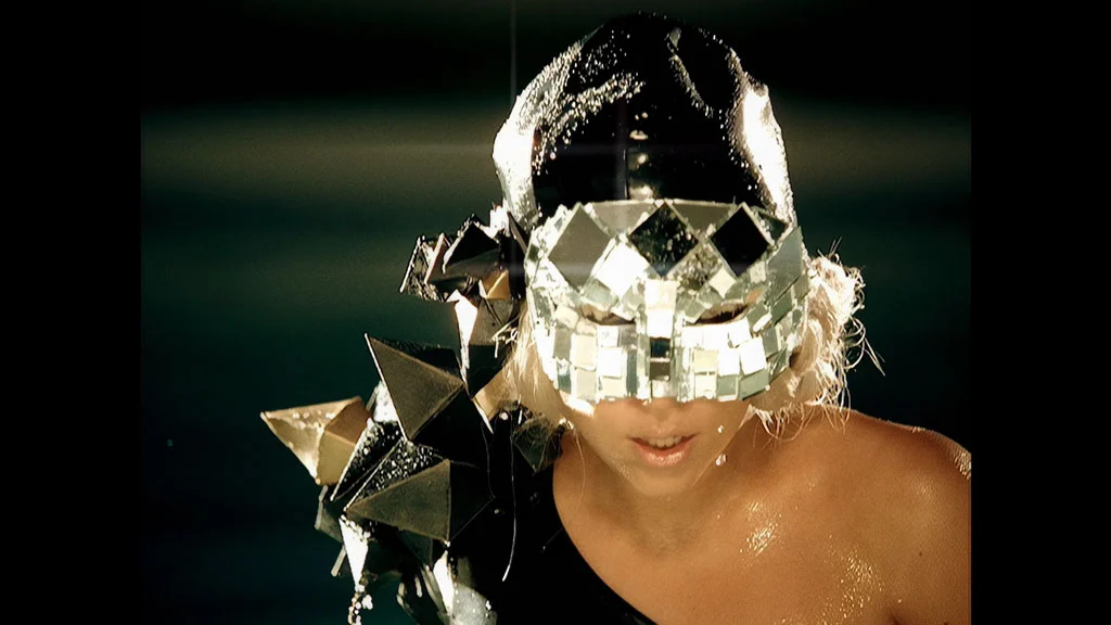 女神卡卡 Lady Gaga – Poker Face [专业高清修复] [WEB-DL MKV 739.5MB]-蓝光演唱会资源网