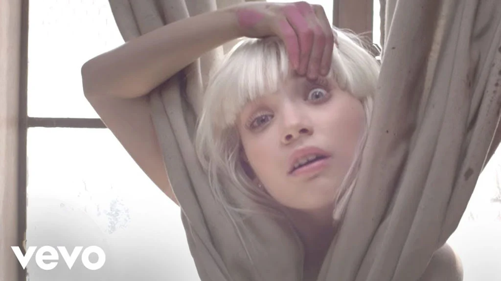 Sia – Chandelier [Master MP4 507.6MB]-蓝光演唱会资源网