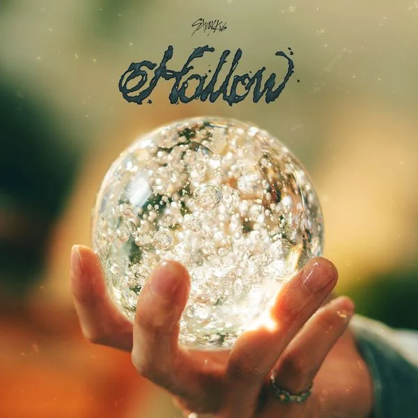 스트레이 키즈 Stray Kids – Hollow [2025.06.18] [24Bit/48kHz] [Hi-Res Flac 333MB]-蓝光演唱会资源网