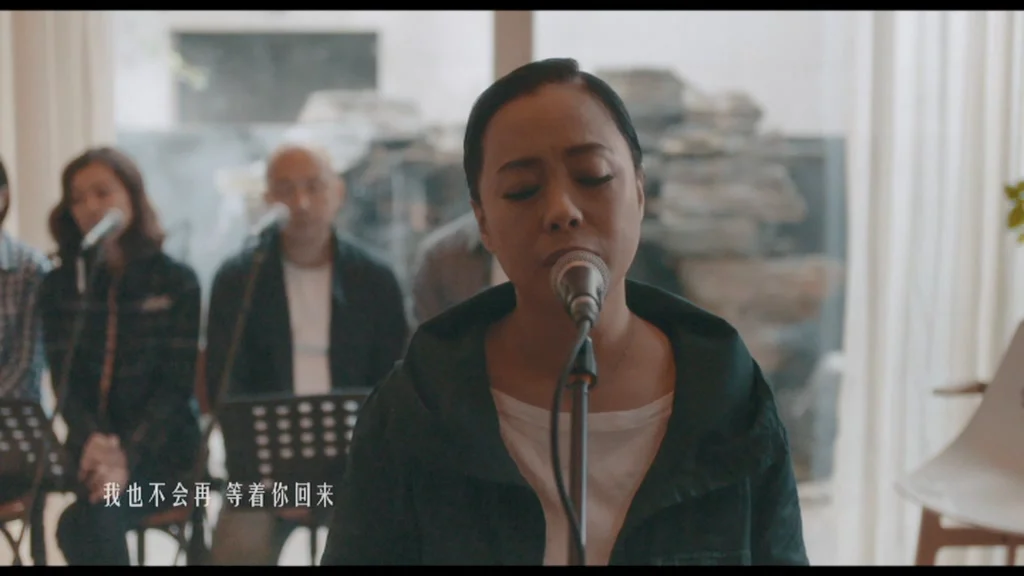 图片[2]-[演唱会] 小霞1.1影音全纪录 黄绮珊音乐现场 [DVD ISO 3.65GB]-蓝光演唱会资源网