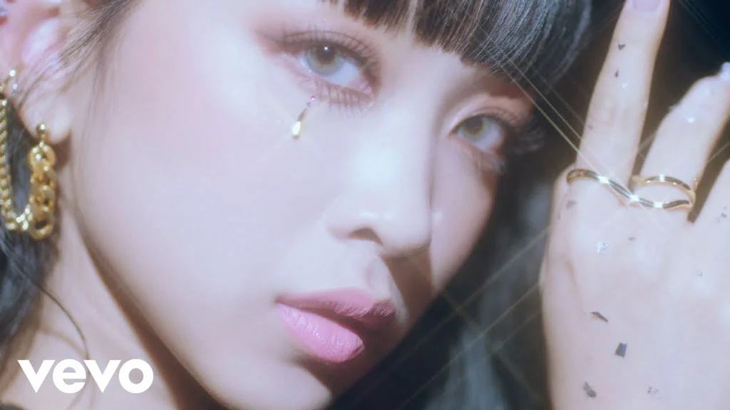 [MV] SECRET NUMBER - DOOMCHITA [2160P 4K UHD珍藏版][Bugs! MP4/1.46GB]-蓝光演唱会资源网