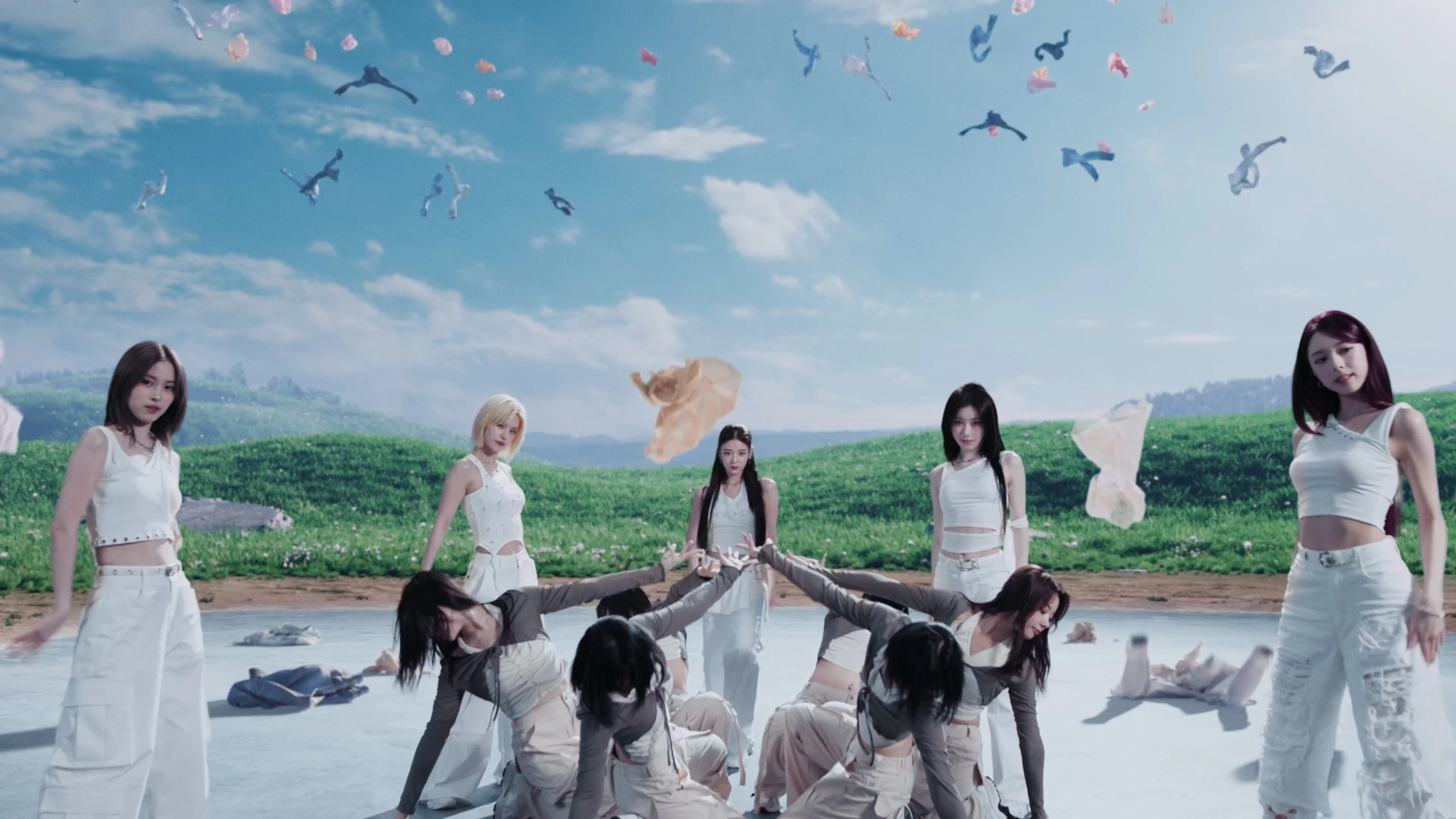 [MV] ITZY - ROCK & ROLL [2160P 4K UHD][Bugs!独家][MP4/1.65GB]-蓝光演唱会资源网