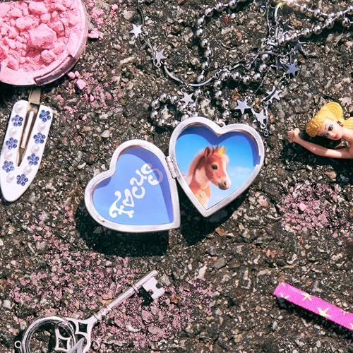 하츠투하츠 Hearts2Hearts - FOCUS [2025.10.20] [24Bit/96kHz] [Hi-Res Flac 328MB]-蓝光演唱会资源网