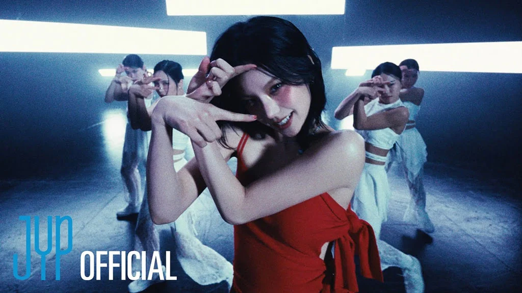 [Performance Film] YEJI - Air [4K 2160P][MP4 1.82GB Hi-Res Audio]-蓝光演唱会资源网